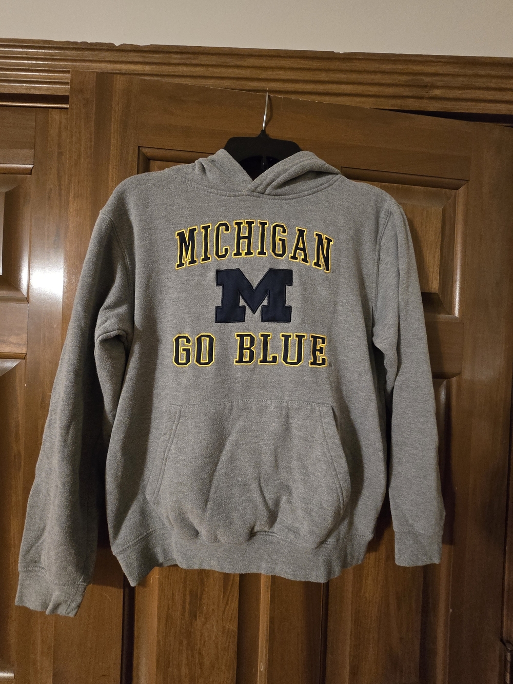 Colosseum Gray Michigan 'Go Blue' Hoodie with Navy & Yellow Accents